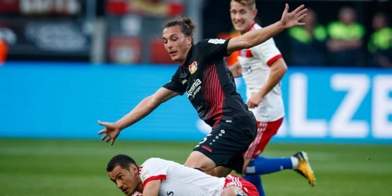 Phân tích chuyên môn thể hiện sự chênh lệch đẳng cấp rõ rệt